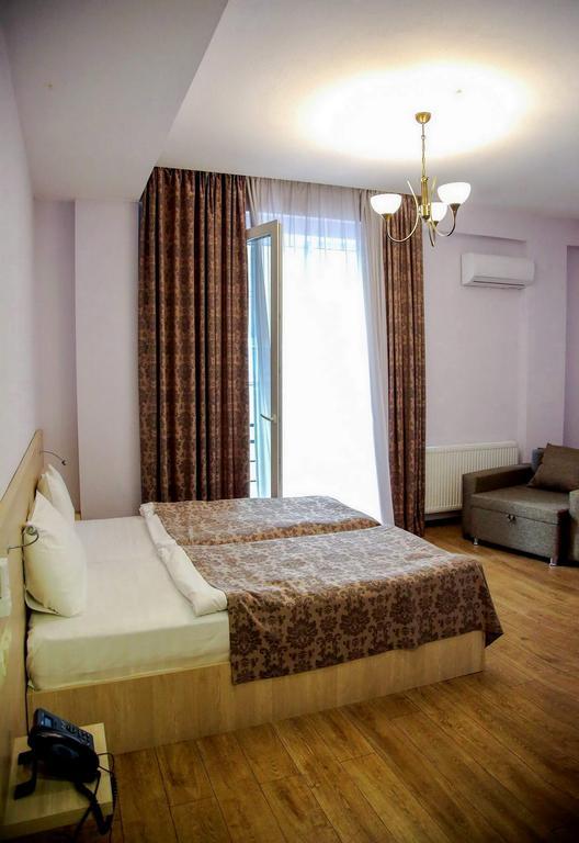Hotel Feri 트빌리시 외부 사진